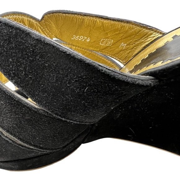CHARLES JOURDAN PARIS BLACK SUEDE & GOLD METAL WEDGES SIZE 8.5M - Picture 8 of 15